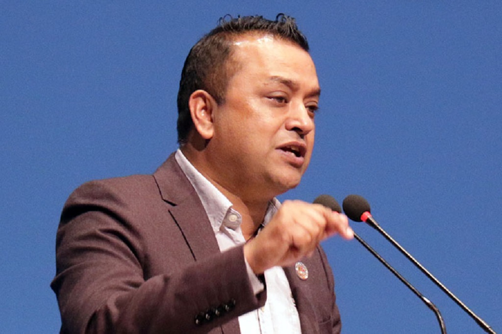 एमालेले चाहेको जस्तो अर्ली इलेक्सन अहिले असम्भव : नेता गगन थापा